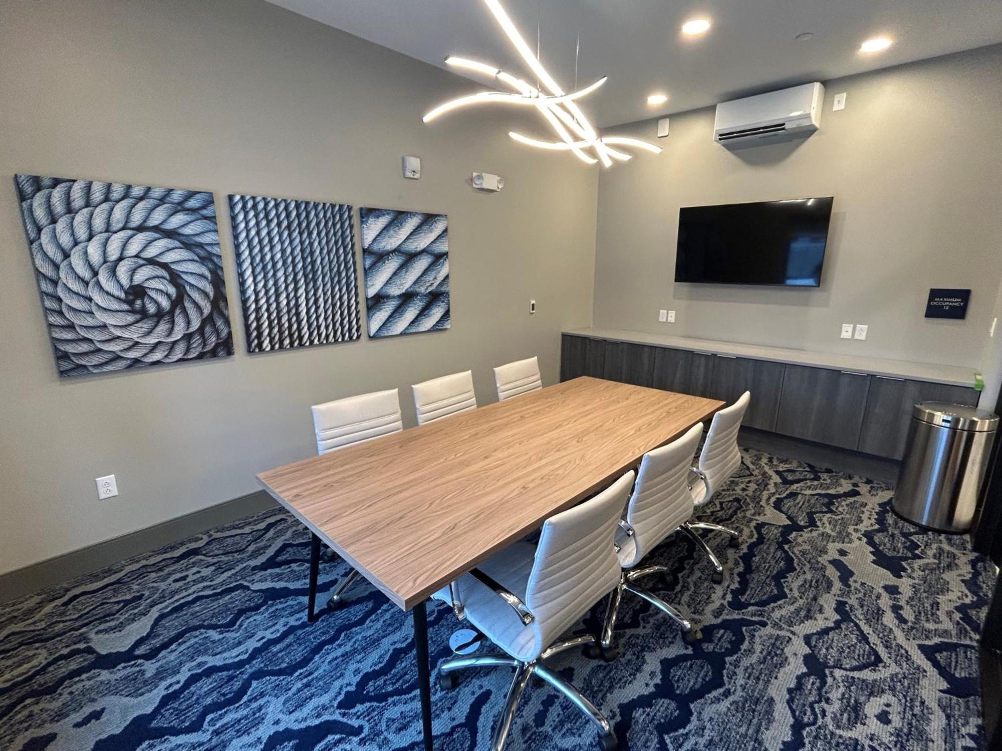 Best Western Plus Marquette Hotel & Suites Экстерьер фото